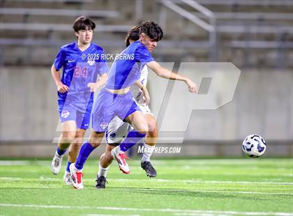 Thumbnail 2 in Grand Oaks vs Dekaney (UIL 6A D2 Soccer Bi-District Playoffs) photogallery.