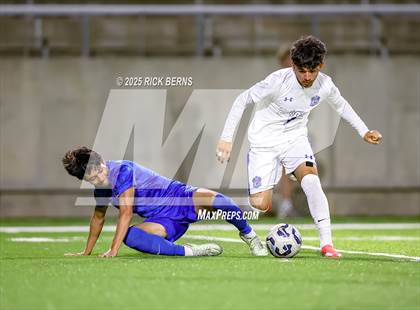 Thumbnail 1 in Grand Oaks vs Dekaney (UIL 6A D2 Soccer Bi-District Playoffs) photogallery.