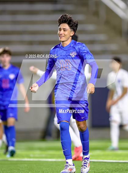 Thumbnail 3 in Grand Oaks vs Dekaney (UIL 6A D2 Soccer Bi-District Playoffs) photogallery.