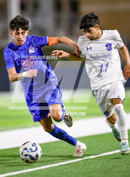 Thumbnail 3 in Grand Oaks vs Dekaney (UIL 6A D2 Soccer Bi-District Playoffs) photogallery.