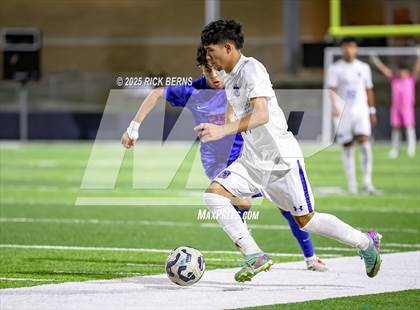 Thumbnail 1 in Grand Oaks vs Dekaney (UIL 6A D2 Soccer Bi-District Playoffs) photogallery.