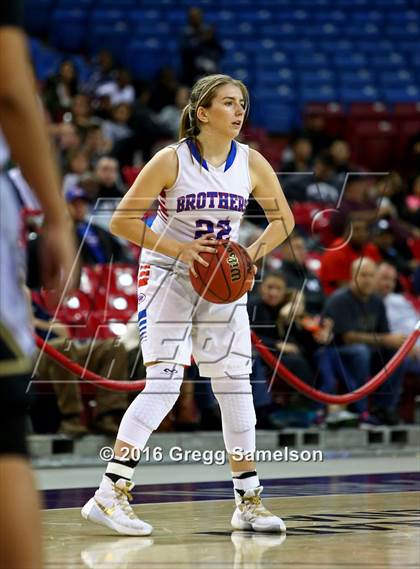 Thumbnail 2 in Rio Linda vs Christian Brothers (CIF SJS D3 Final) photogallery.