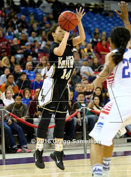 Thumbnail 3 in Rio Linda vs Christian Brothers (CIF SJS D3 Final) photogallery.