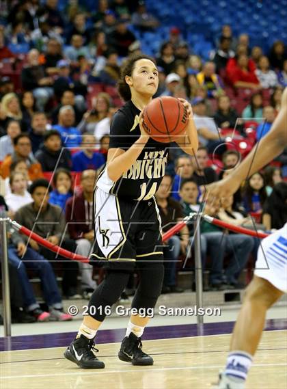 Thumbnail 2 in Rio Linda vs Christian Brothers (CIF SJS D3 Final) photogallery.