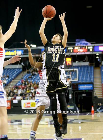 Thumbnail 1 in Rio Linda vs Christian Brothers (CIF SJS D3 Final) photogallery.