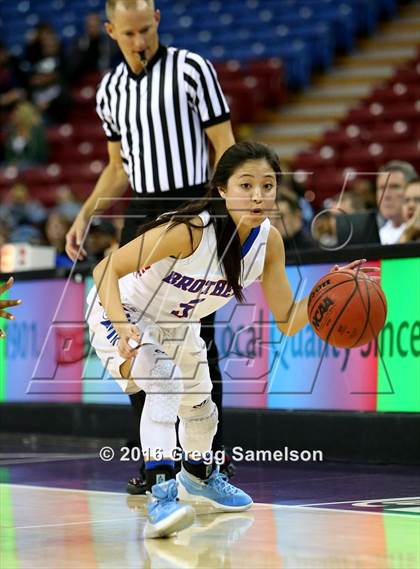 Thumbnail 1 in Rio Linda vs Christian Brothers (CIF SJS D3 Final) photogallery.