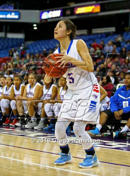 Thumbnail 2 in Rio Linda vs Christian Brothers (CIF SJS D3 Final) photogallery.