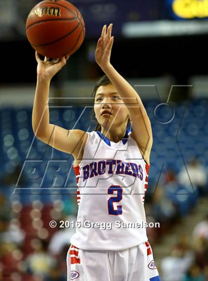 Thumbnail 2 in Rio Linda vs Christian Brothers (CIF SJS D3 Final) photogallery.