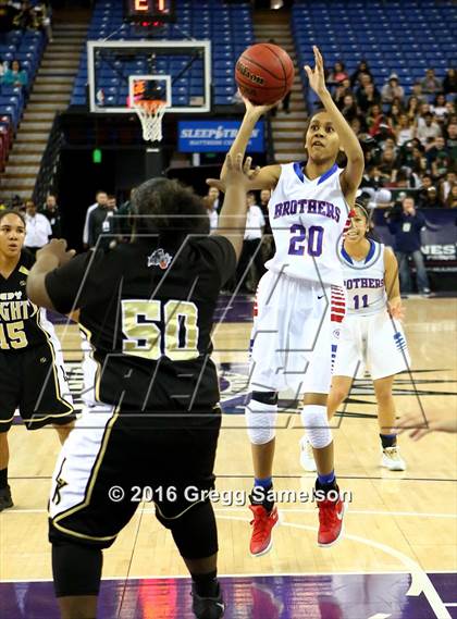 Thumbnail 3 in Rio Linda vs Christian Brothers (CIF SJS D3 Final) photogallery.