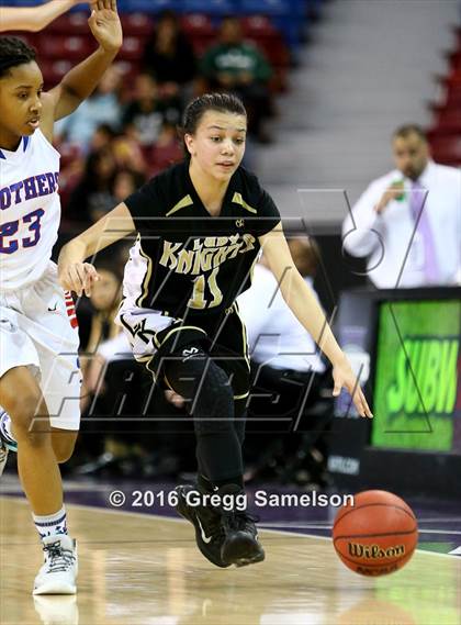 Thumbnail 2 in Rio Linda vs Christian Brothers (CIF SJS D3 Final) photogallery.