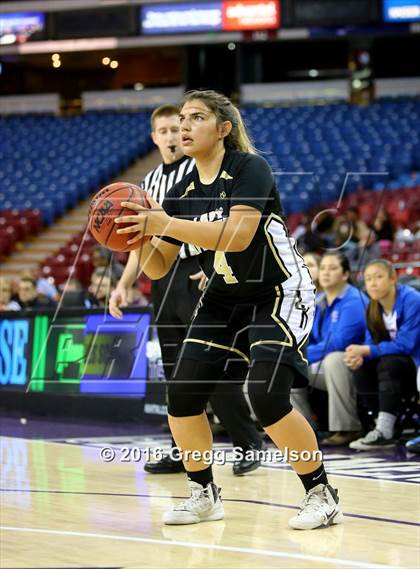 Thumbnail 2 in Rio Linda vs Christian Brothers (CIF SJS D3 Final) photogallery.