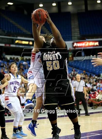 Thumbnail 1 in Rio Linda vs Christian Brothers (CIF SJS D3 Final) photogallery.