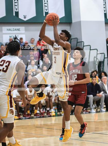 Thumbnail 1 in Elmira vs Mount Vernon (NYSPHSAA Class AAA Regional Semifinal) photogallery.