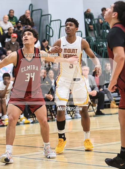 Thumbnail 1 in Elmira vs Mount Vernon (NYSPHSAA Class AAA Regional Semifinal) photogallery.