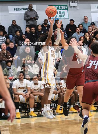 Thumbnail 1 in Elmira vs Mount Vernon (NYSPHSAA Class AAA Regional Semifinal) photogallery.