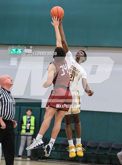 Thumbnail 3 in Elmira vs Mount Vernon (NYSPHSAA Class AAA Regional Semifinal) photogallery.