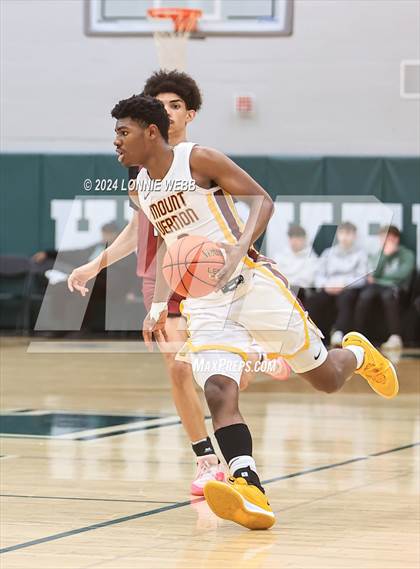Thumbnail 3 in Elmira vs Mount Vernon (NYSPHSAA Class AAA Regional Semifinal) photogallery.