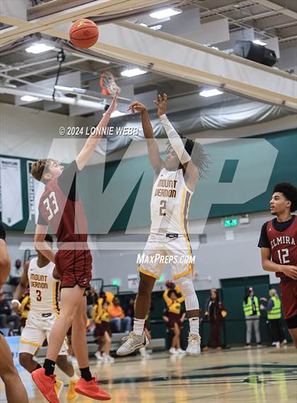 Thumbnail 2 in Elmira vs Mount Vernon (NYSPHSAA Class AAA Regional Semifinal) photogallery.