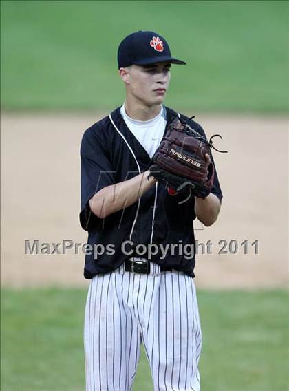 Thumbnail 3 in Norwood-Norfolk vs. Tuckahoe (NYSPHSAA Class C Final) photogallery.