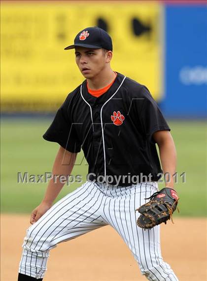Thumbnail 2 in Norwood-Norfolk vs. Tuckahoe (NYSPHSAA Class C Final) photogallery.