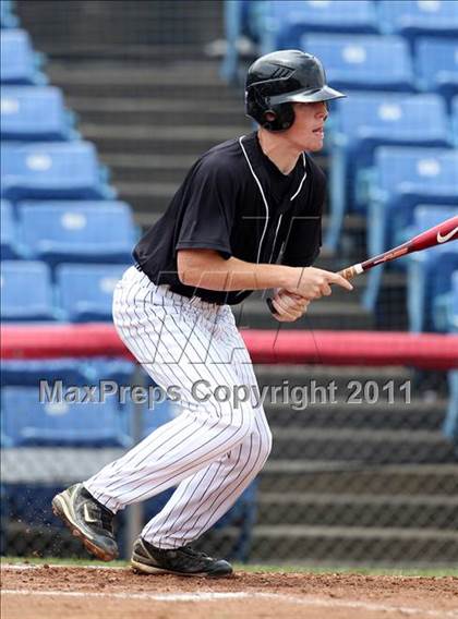 Thumbnail 1 in Norwood-Norfolk vs. Tuckahoe (NYSPHSAA Class C Final) photogallery.