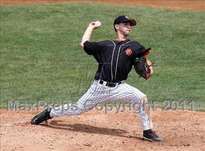 Thumbnail 2 in Norwood-Norfolk vs. Tuckahoe (NYSPHSAA Class C Final) photogallery.
