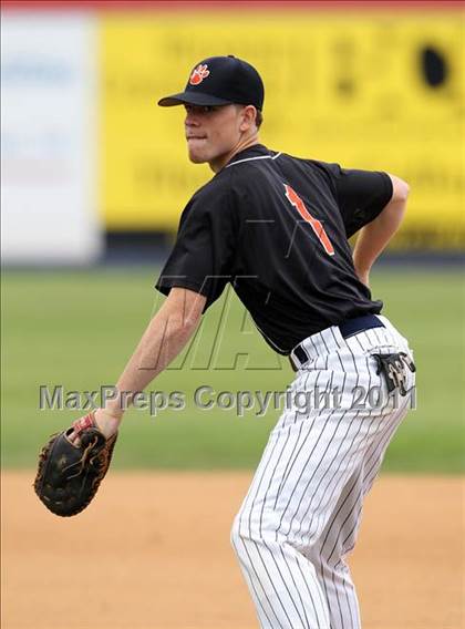 Thumbnail 1 in Norwood-Norfolk vs. Tuckahoe (NYSPHSAA Class C Final) photogallery.