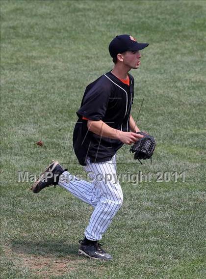 Thumbnail 1 in Norwood-Norfolk vs. Tuckahoe (NYSPHSAA Class C Final) photogallery.