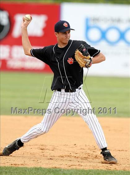 Thumbnail 2 in Norwood-Norfolk vs. Tuckahoe (NYSPHSAA Class C Final) photogallery.