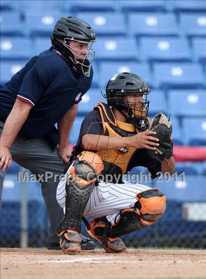 Thumbnail 1 in Norwood-Norfolk vs. Tuckahoe (NYSPHSAA Class C Final) photogallery.