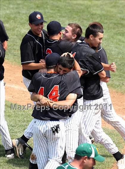 Thumbnail 3 in Norwood-Norfolk vs. Tuckahoe (NYSPHSAA Class C Final) photogallery.