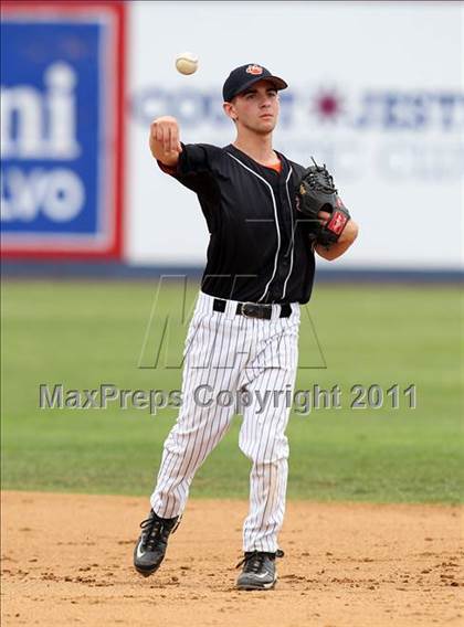 Thumbnail 3 in Norwood-Norfolk vs. Tuckahoe (NYSPHSAA Class C Final) photogallery.