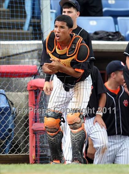 Thumbnail 2 in Norwood-Norfolk vs. Tuckahoe (NYSPHSAA Class C Final) photogallery.