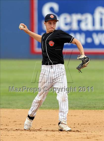 Thumbnail 3 in Norwood-Norfolk vs. Tuckahoe (NYSPHSAA Class C Final) photogallery.