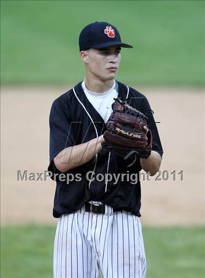 Thumbnail 1 in Norwood-Norfolk vs. Tuckahoe (NYSPHSAA Class C Final) photogallery.