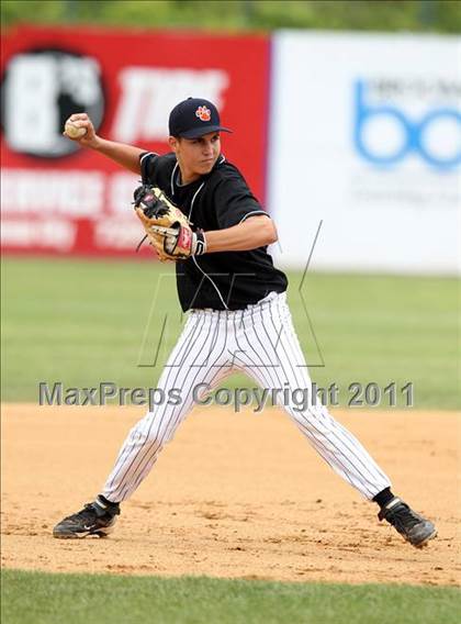 Thumbnail 1 in Norwood-Norfolk vs. Tuckahoe (NYSPHSAA Class C Final) photogallery.