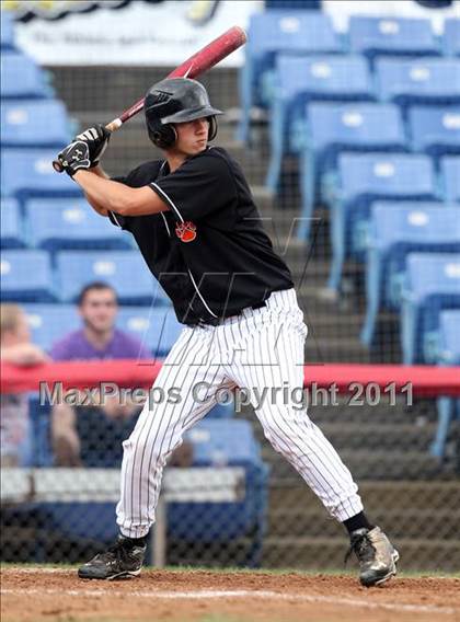 Thumbnail 2 in Norwood-Norfolk vs. Tuckahoe (NYSPHSAA Class C Final) photogallery.
