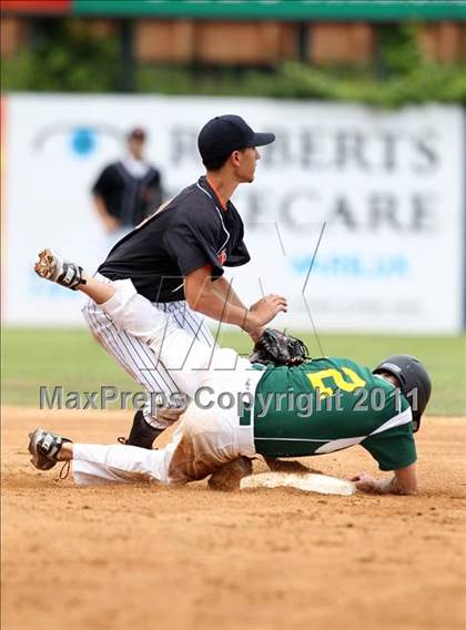 Thumbnail 3 in Norwood-Norfolk vs. Tuckahoe (NYSPHSAA Class C Final) photogallery.