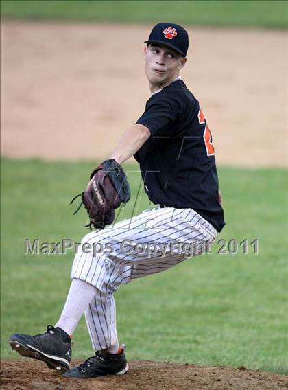 Thumbnail 3 in Norwood-Norfolk vs. Tuckahoe (NYSPHSAA Class C Final) photogallery.