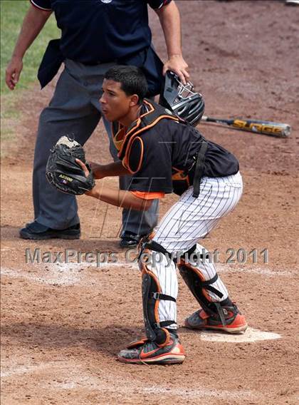 Thumbnail 2 in Norwood-Norfolk vs. Tuckahoe (NYSPHSAA Class C Final) photogallery.