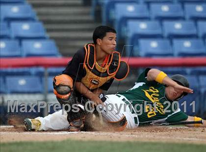 Thumbnail 3 in Norwood-Norfolk vs. Tuckahoe (NYSPHSAA Class C Final) photogallery.