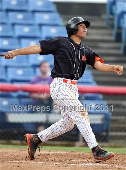Thumbnail 3 in Norwood-Norfolk vs. Tuckahoe (NYSPHSAA Class C Final) photogallery.
