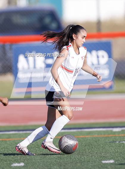 Thumbnail 2 in Mountain Crest vs. Murray (UHSAA 4A Second Round) photogallery.