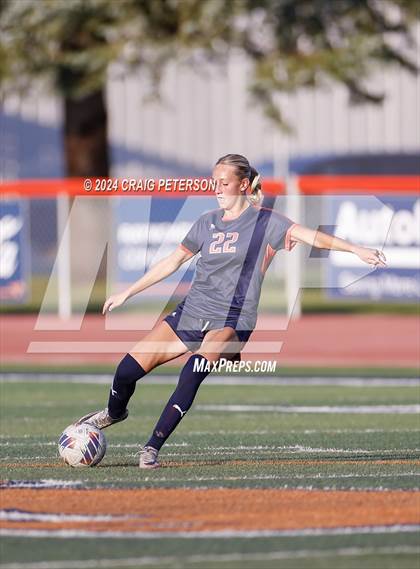 Thumbnail 3 in Mountain Crest vs. Murray (UHSAA 4A Second Round) photogallery.