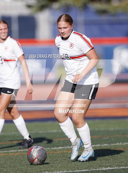 Thumbnail 3 in Mountain Crest vs. Murray (UHSAA 4A Second Round) photogallery.