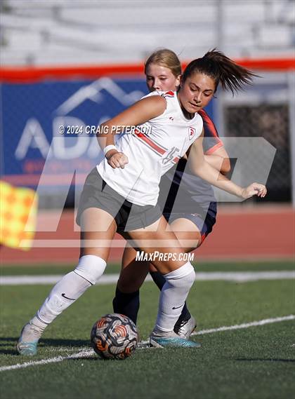 Thumbnail 1 in Mountain Crest vs. Murray (UHSAA 4A Second Round) photogallery.