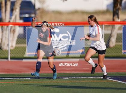 Thumbnail 2 in Mountain Crest vs. Murray (UHSAA 4A Second Round) photogallery.