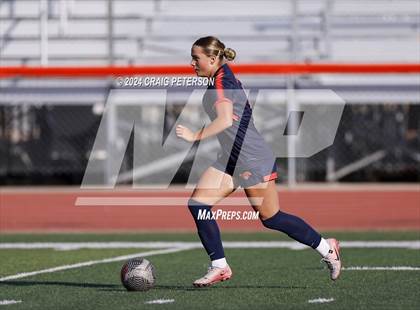 Thumbnail 2 in Mountain Crest vs. Murray (UHSAA 4A Second Round) photogallery.