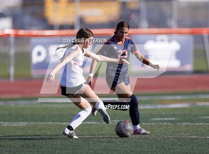 Thumbnail 3 in Mountain Crest vs. Murray (UHSAA 4A Second Round) photogallery.