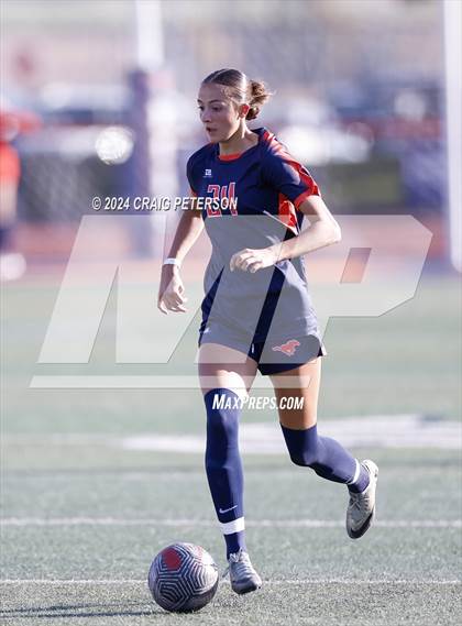 Thumbnail 2 in Mountain Crest vs. Murray (UHSAA 4A Second Round) photogallery.